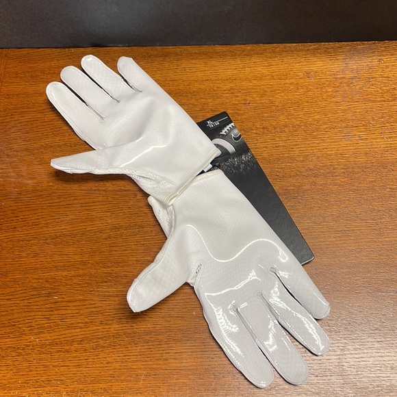 Nike Air Jordan Vapor Knit Football Gloves. Size XL. NWT. - Picture 3 of 11